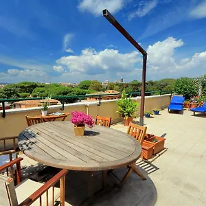 Mecenate Charme Apartamento Roma